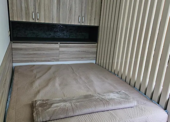 Lägenhet стаята на ив *